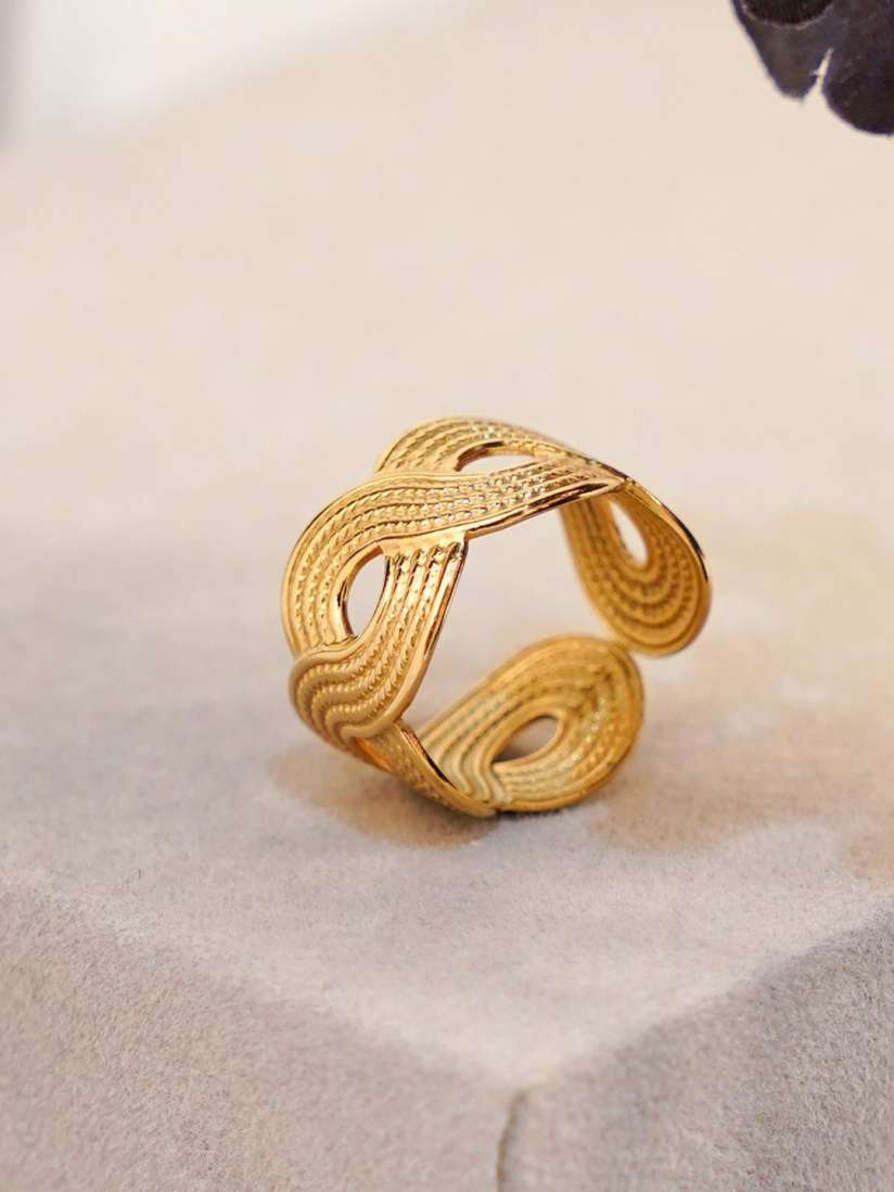 Infinity Loop Adjustable Ring