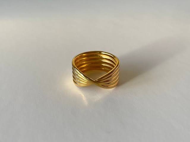 Bow Adjustable Ring
